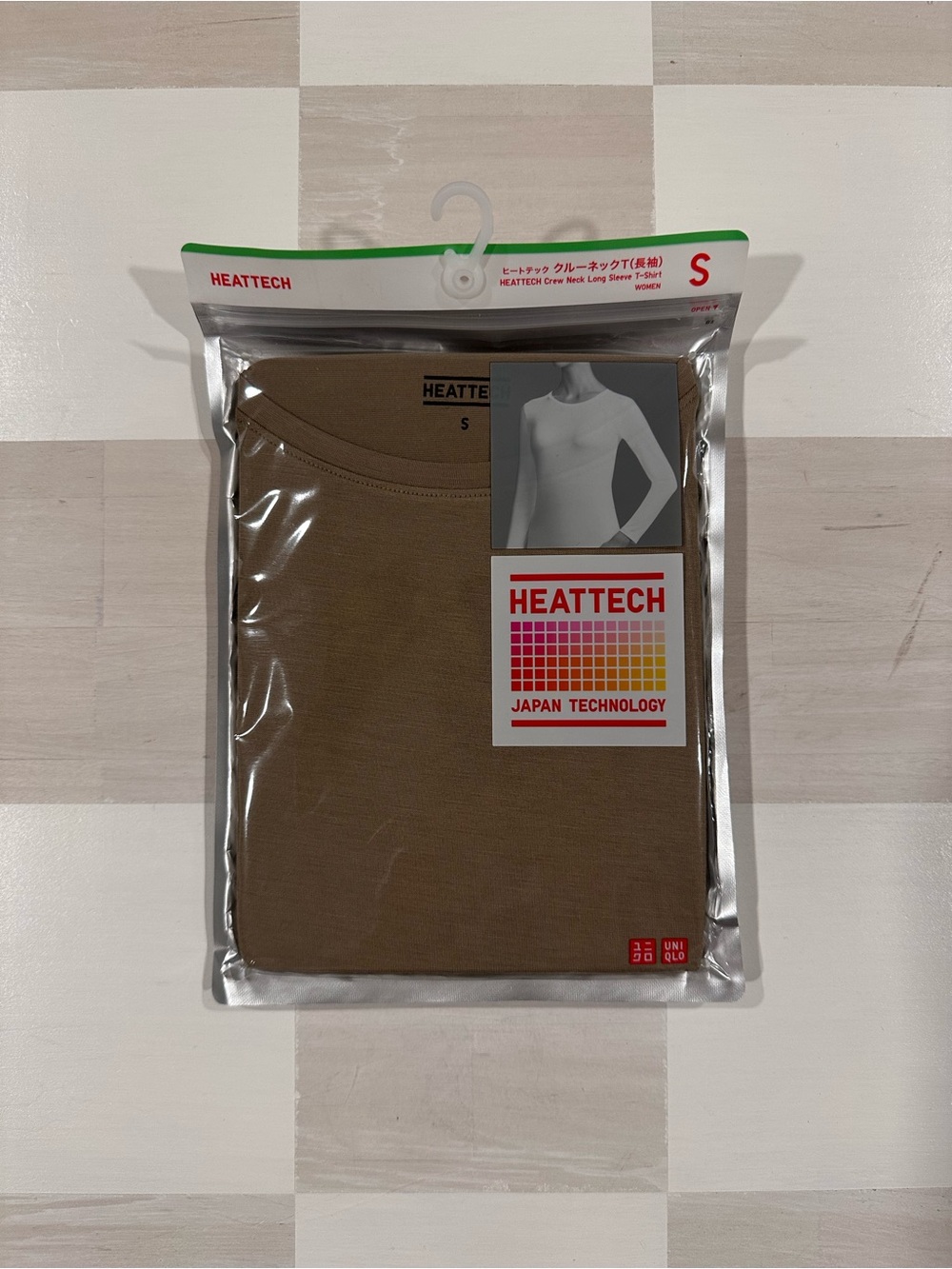 uniqlo olive base layer thermal crew neck long sleeve heattech japan tech